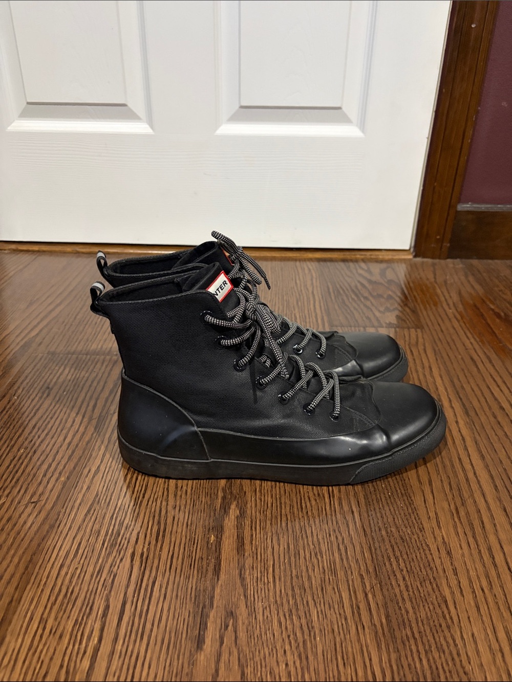 Hunter Men’s Black High-Top Lace-Up Boots explorer desert sz 11